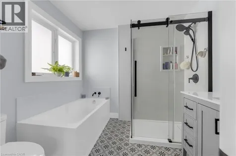 4501 Frances Crescent Beamsville ON L3J 0E8