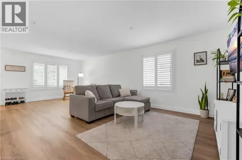 4501 Frances Crescent Beamsville ON L3J 0E8