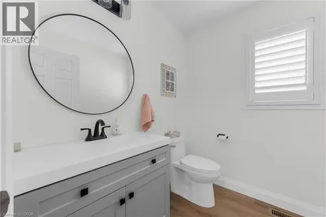 4501 Frances Crescent Beamsville ON L3J 0E8