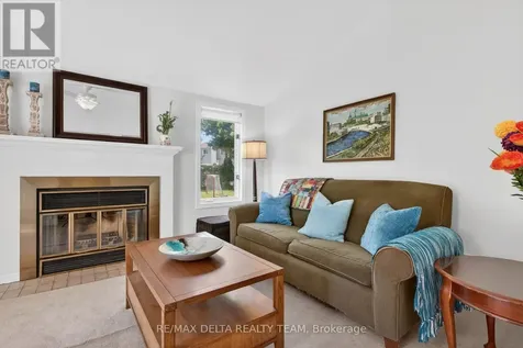 664 Thicket Way Ottawa ON K4A 3B1