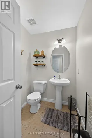 34 Pear Tree Avenue St. Thomas ON N5R 0B5