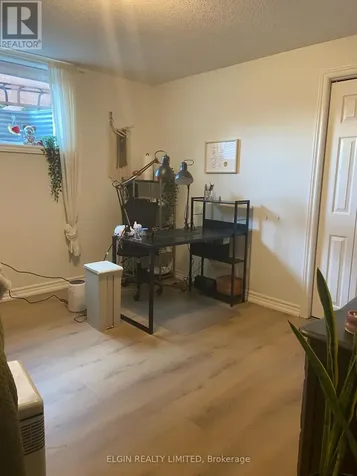 34 Pear Tree Avenue St. Thomas ON N5R 0B5
