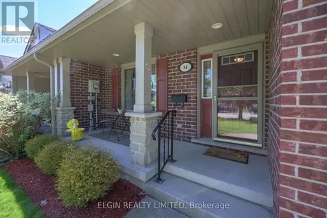 34 Pear Tree Avenue St. Thomas ON N5R 0B5