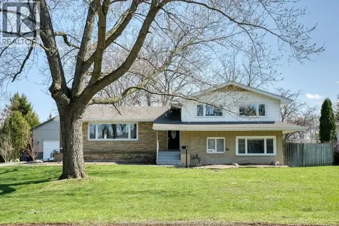 326 Centre Street Essex ON N8M 1R4