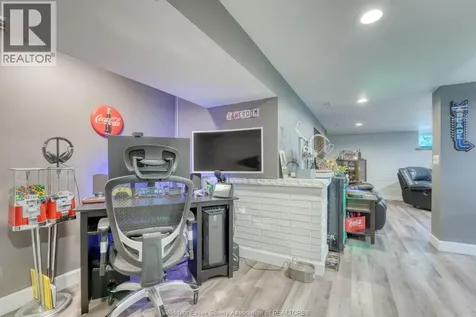 326 Centre Street Essex ON N8M 1R4