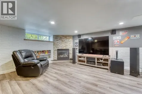 326 Centre Street Essex ON N8M 1R4