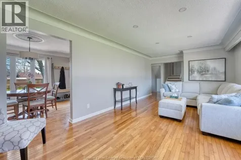 326 Centre Street Essex ON N8M 1R4