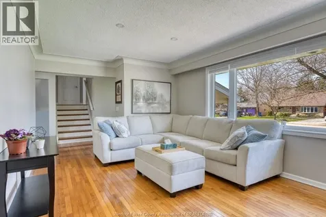 326 Centre Street Essex ON N8M 1R4