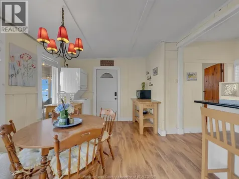 1006 Point Pelee Drive Leamington ON N8H 3V4