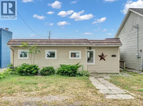 1006 Point Pelee Drive Leamington ON N8H 3V4