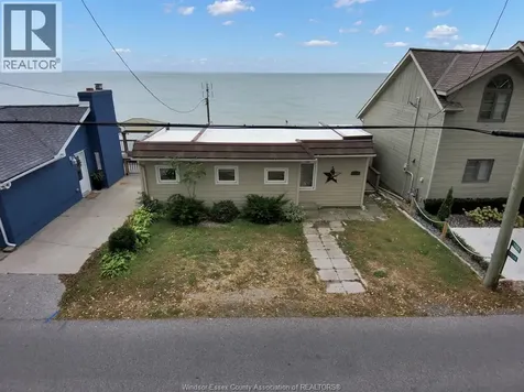 1006 Point Pelee Drive Leamington ON N8H 3V4