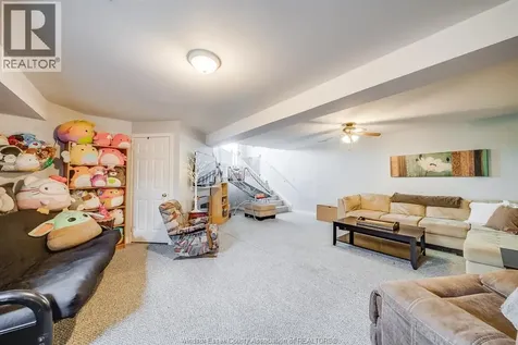 3 Anfred Street Leamington ON N8H 5L2