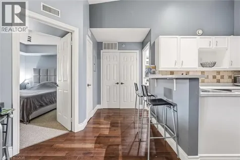 4005 Kilmer Drive Burlington ON L7M 4M2