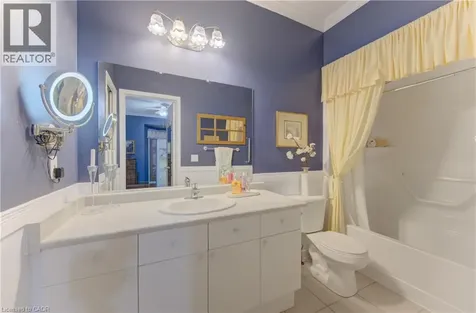 74 Autumn Ridge Trail Kitchener ON N2P 2M5