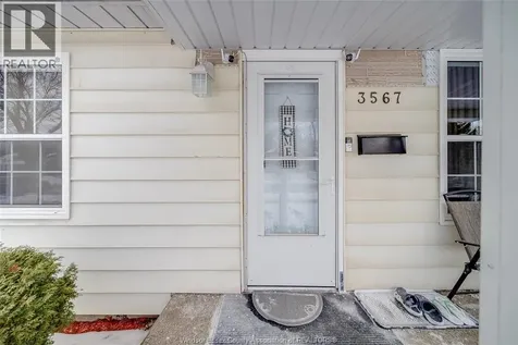 3567 King Street Windsor ON N9C 1P4