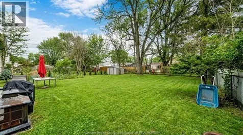 3567 King Street Windsor ON N9C 1P4