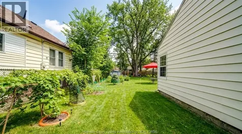 3567 King Street Windsor ON N9C 1P4