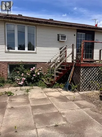 1411 Bayswater Crescent Windsor ON N8S 4K4