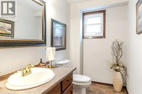 219 Athenia Drive Stoney Creek ON L8J 1T6