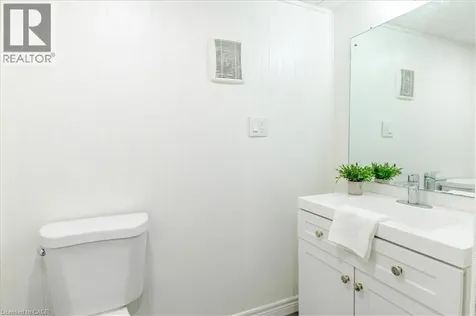 219 Athenia Drive Stoney Creek ON L8J 1T6