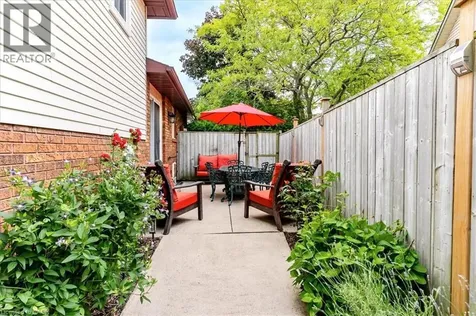 219 Athenia Drive Stoney Creek ON L8J 1T6