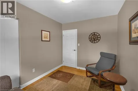 99 Fife Street East Caledonia ON N3W 1E7