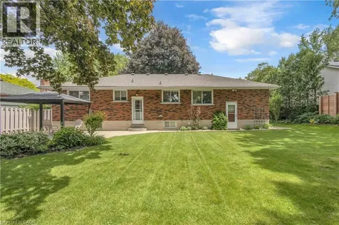 99 Fife Street East Caledonia ON N3W 1E7