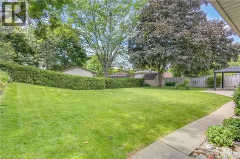 99 Fife Street East Caledonia ON N3W 1E7