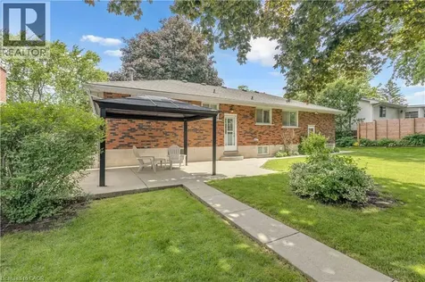 99 Fife Street East Caledonia ON N3W 1E7