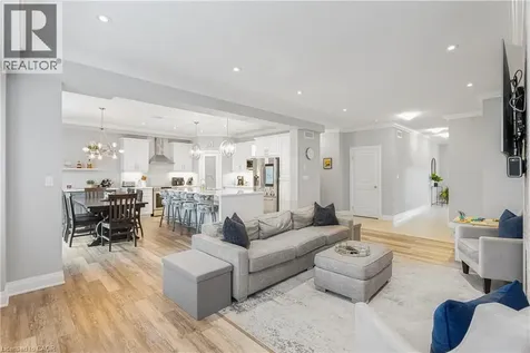 626 Wild Rye Street Waterloo ON N2V 0E3