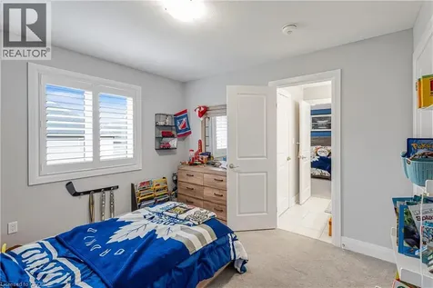 626 Wild Rye Street Waterloo ON N2V 0E3