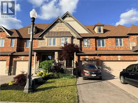 139 Coopershawk Street Kitchener ON N2K 4J3