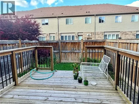 139 Coopershawk Street Kitchener ON N2K 4J3