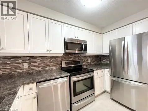139 Coopershawk Street Kitchener ON N2K 4J3