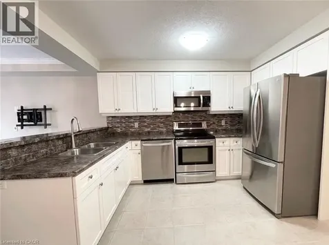 139 Coopershawk Street Kitchener ON N2K 4J3