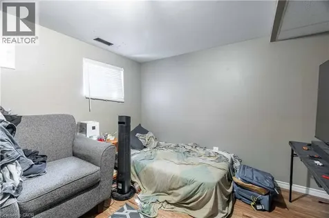 1519 Howland Avenue London ON N5V 1W8