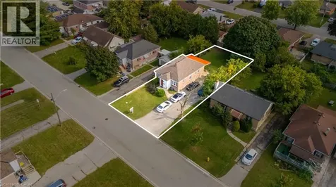 1519 Howland Avenue London ON N5V 1W8