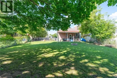 1519 Howland Avenue London ON N5V 1W8