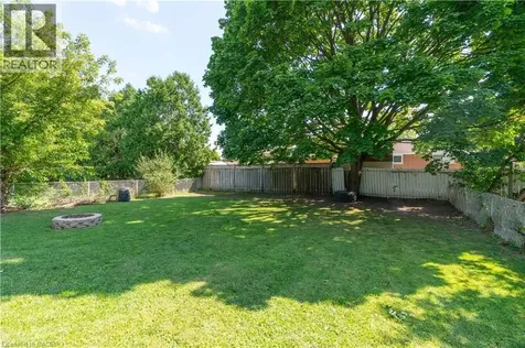 1519 Howland Avenue London ON N5V 1W8