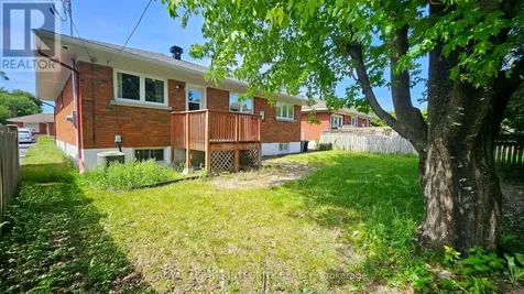 1764 Gage Crescent Ottawa ON K2C 0Z9