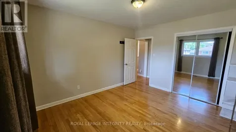 1764 Gage Crescent Ottawa ON K2C 0Z9