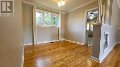 1764 Gage Crescent Ottawa ON K2C 0Z9