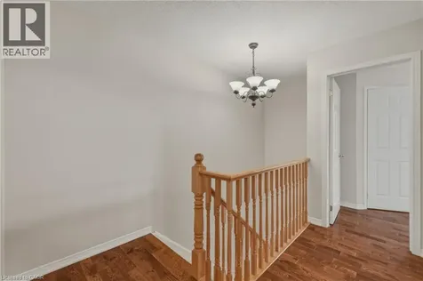 144 Benziger Lane Stoney Creek ON L8E 6G6