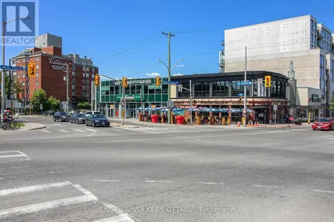 418 Meilleur Private Ottawa ON K1L 0A3