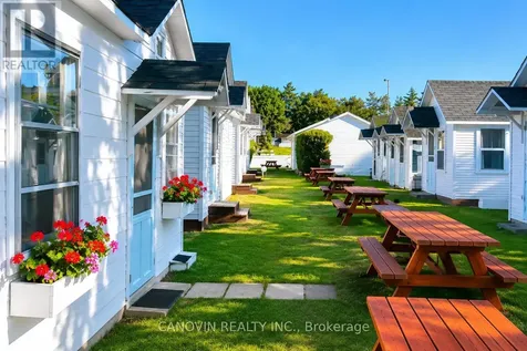 273 Mosley Street Wasaga Beach ON L9Z 2K1