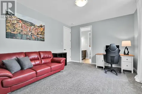 158 Aquarium Avenue Ottawa ON K4A 1L1