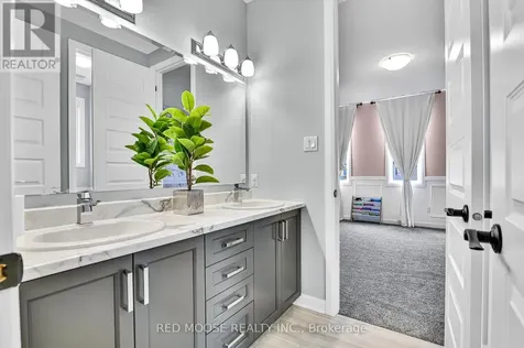 158 Aquarium Avenue Ottawa ON K4A 1L1