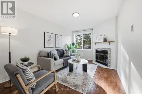25 Robarts Crescent Ottawa ON K2L 3Z4
