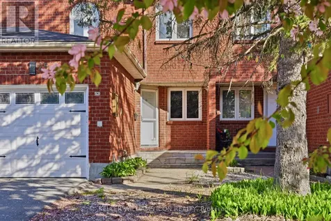 25 Robarts Crescent Ottawa ON K2L 3Z4