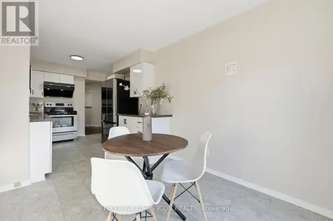 25 Robarts Crescent Ottawa ON K2L 3Z4